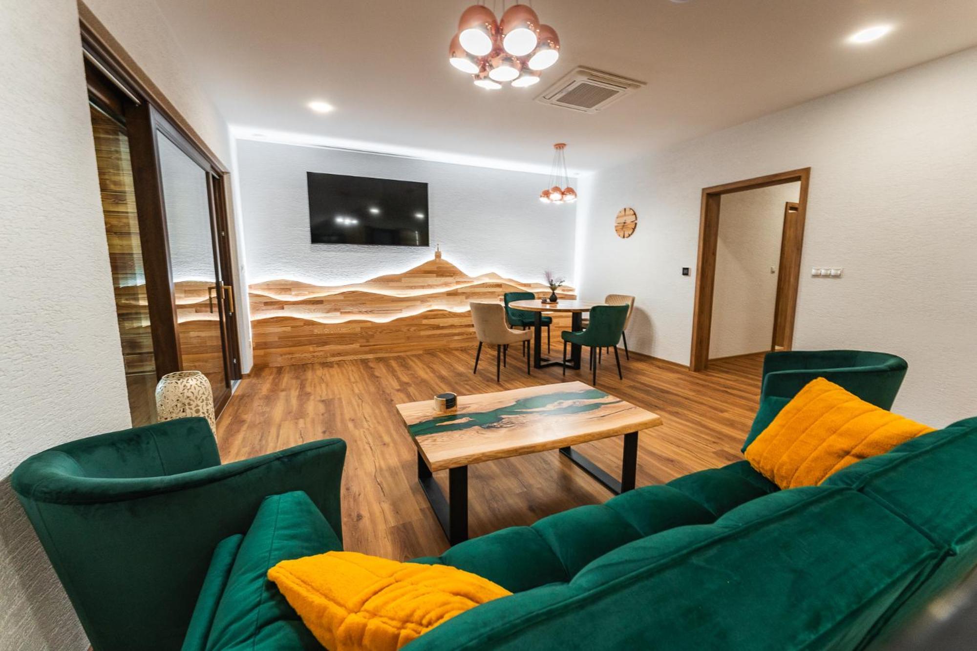 Luxapart Golf Ostravice Esterno foto